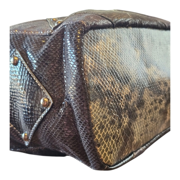 Acacia Diamond Stitch Black Pewter Metallic Leather Crossbody Satchel Handbag - Picture 8 of 14